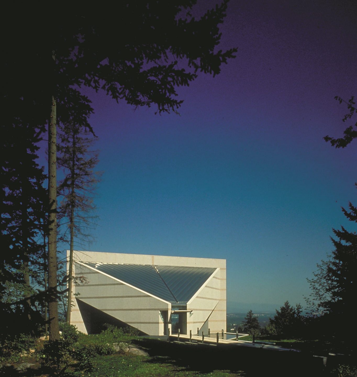 Marilyn Moyer Meditation Chapel slideshow image