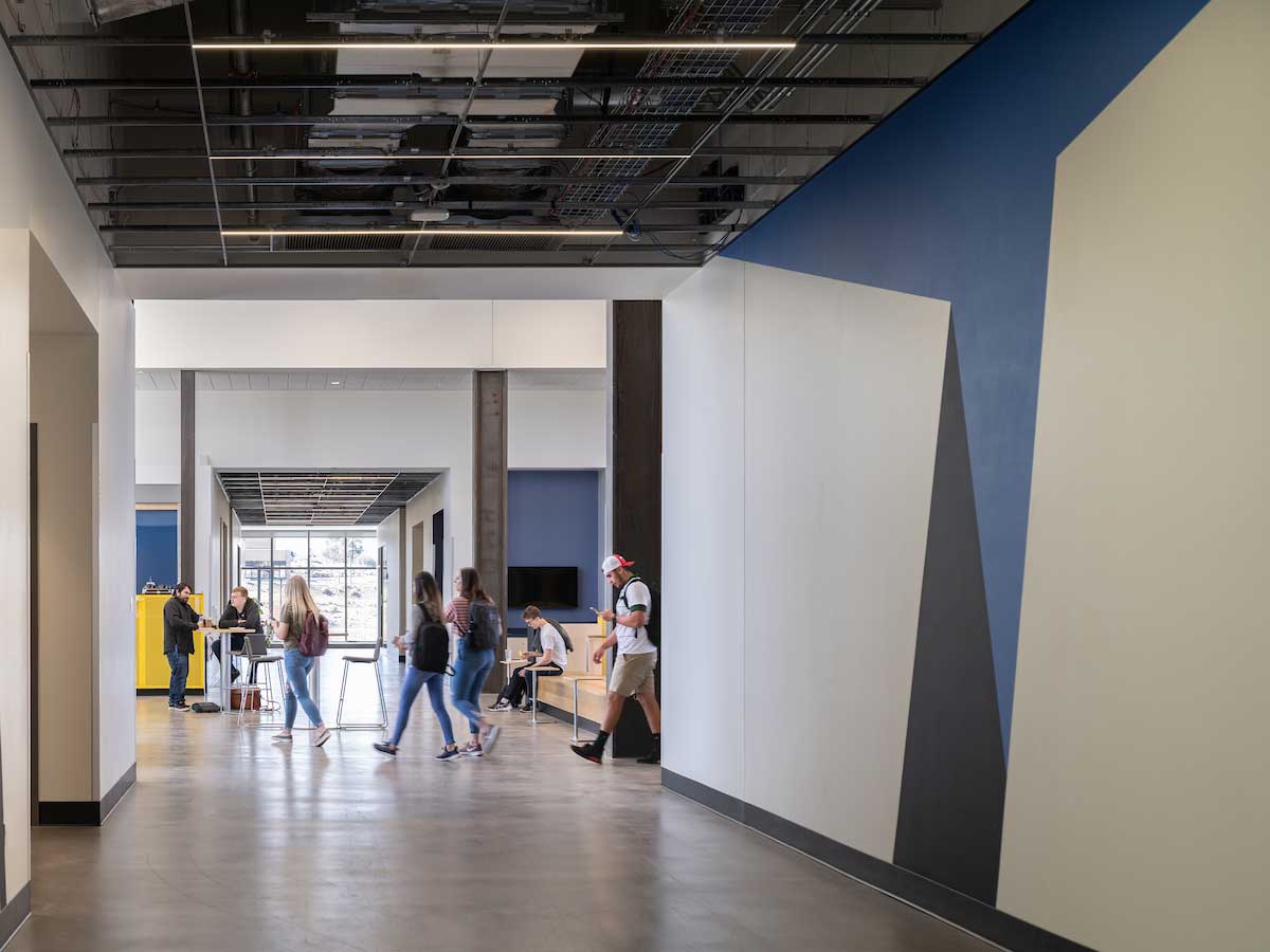 OIT | Center for Excellence in Engineering & Technology slideshow image