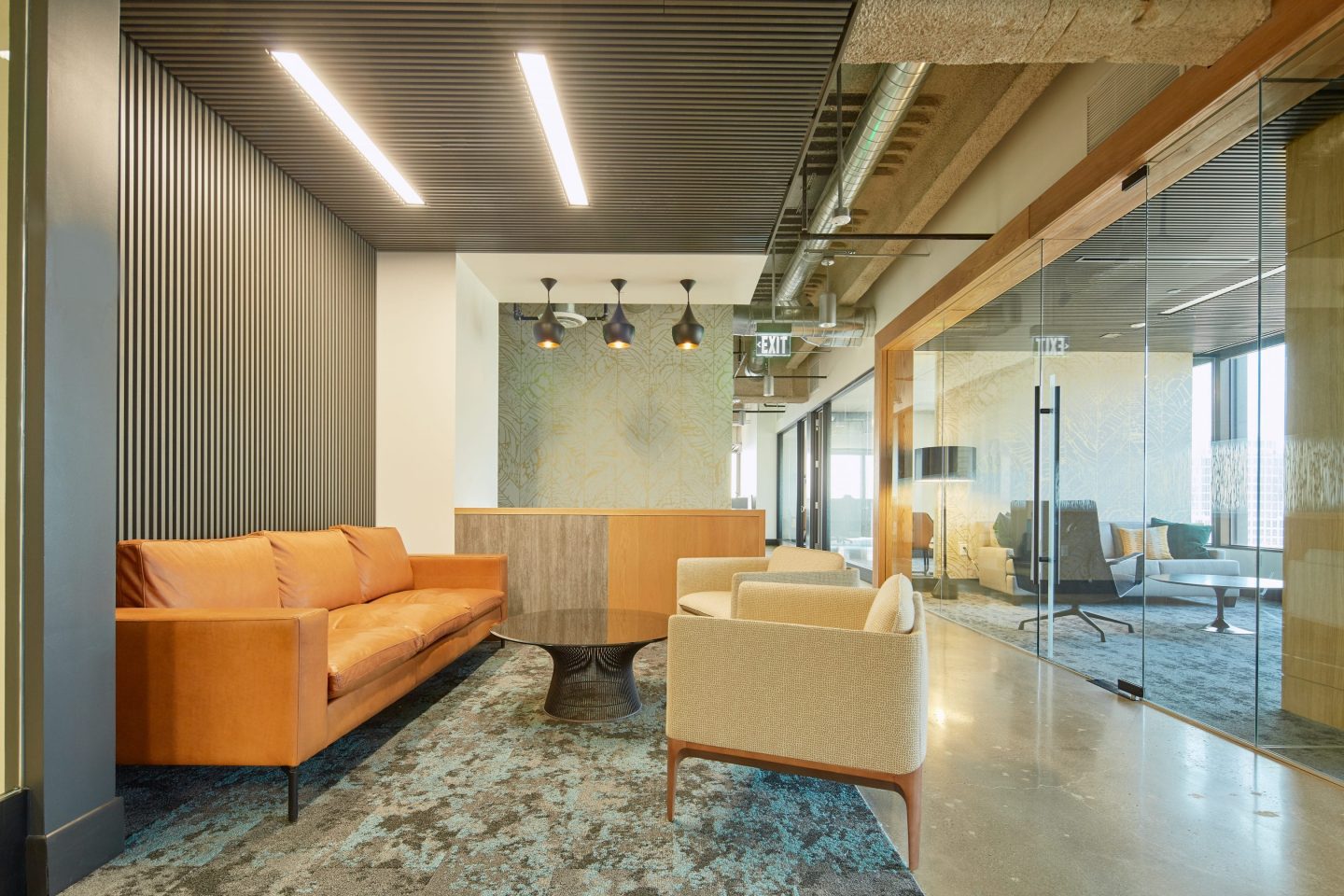 Umpqua Bank | Corporate Banking Center slideshow image