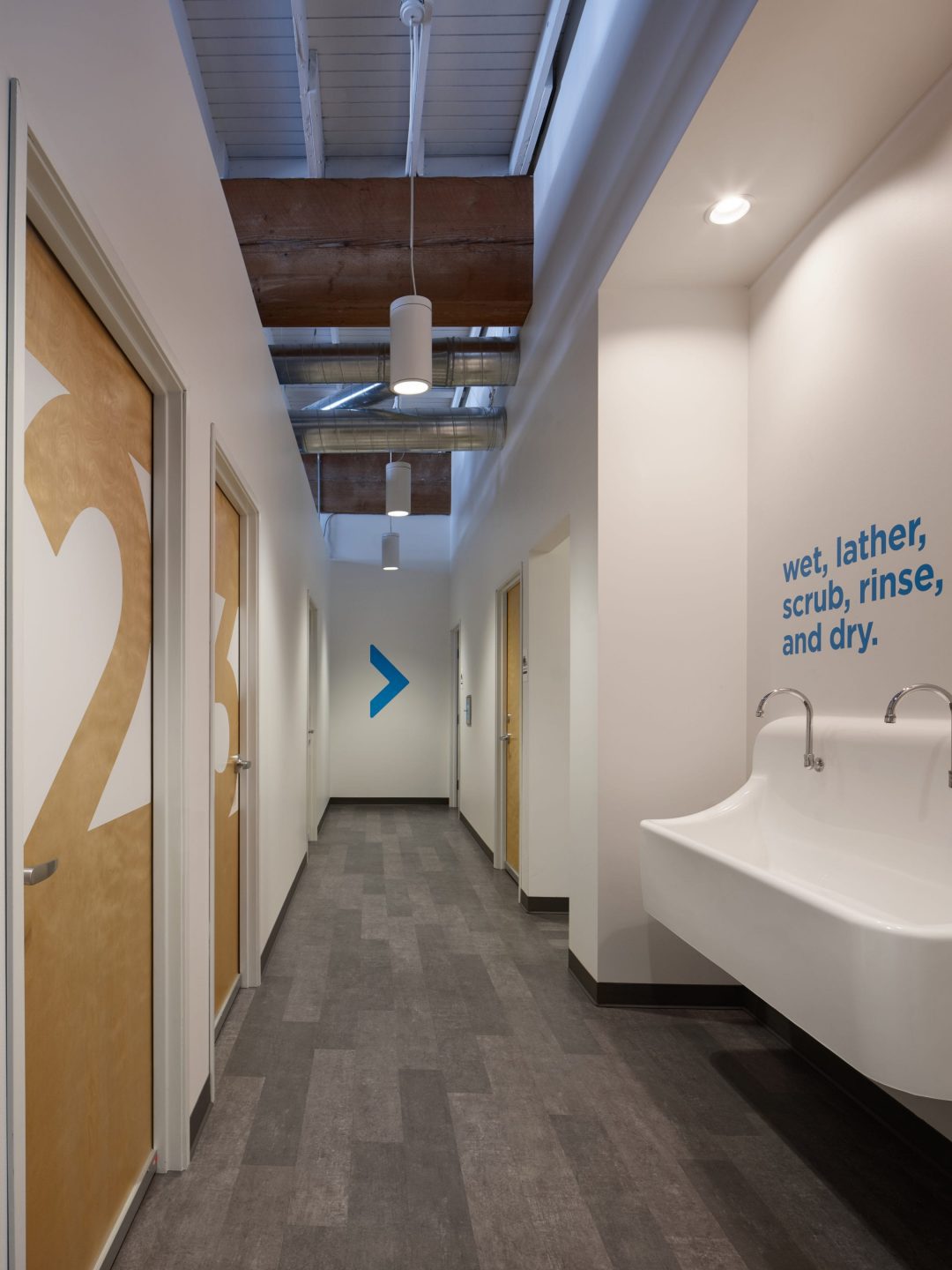 Zoom+Care | Clinic slideshow image