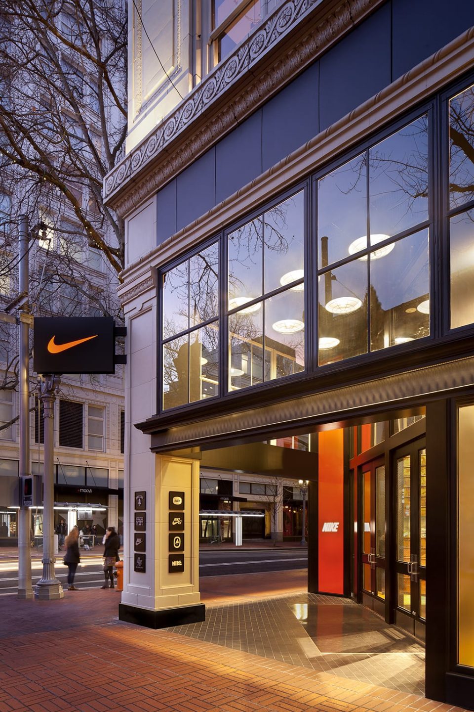 Tren maldición Detallado TVA Architects — Nike Retail | Portland