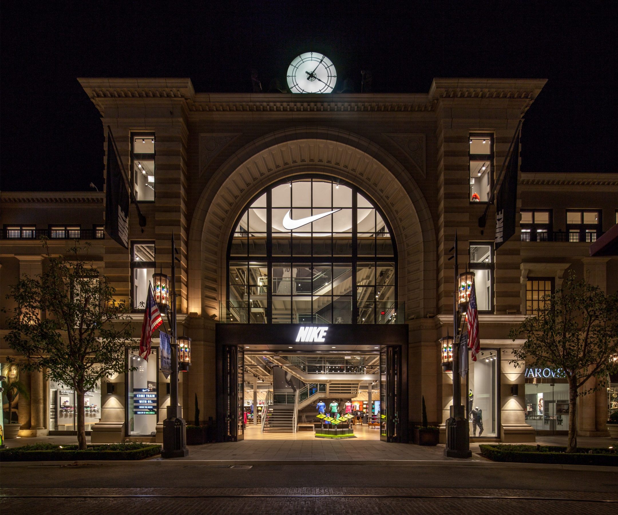 TVA Architects — Nike Retail | The Grove