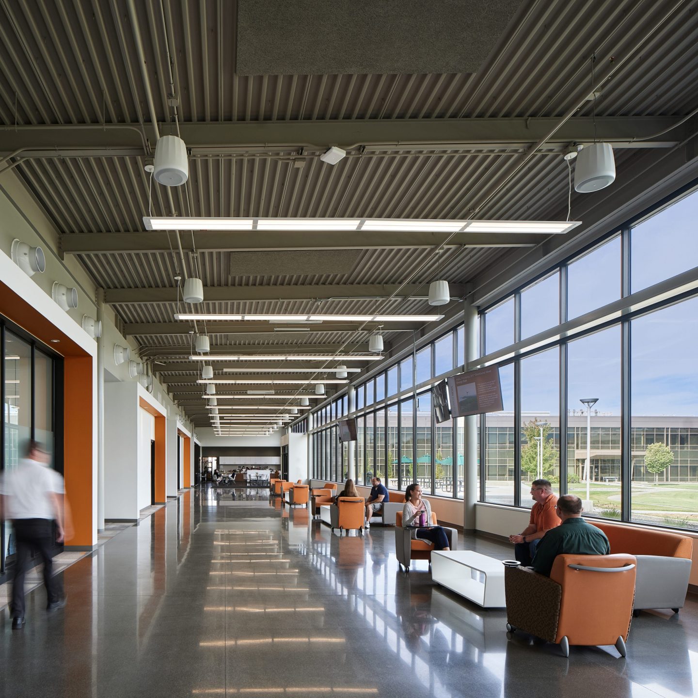 Discovery Hall, PNNL Collaboration Center featured image