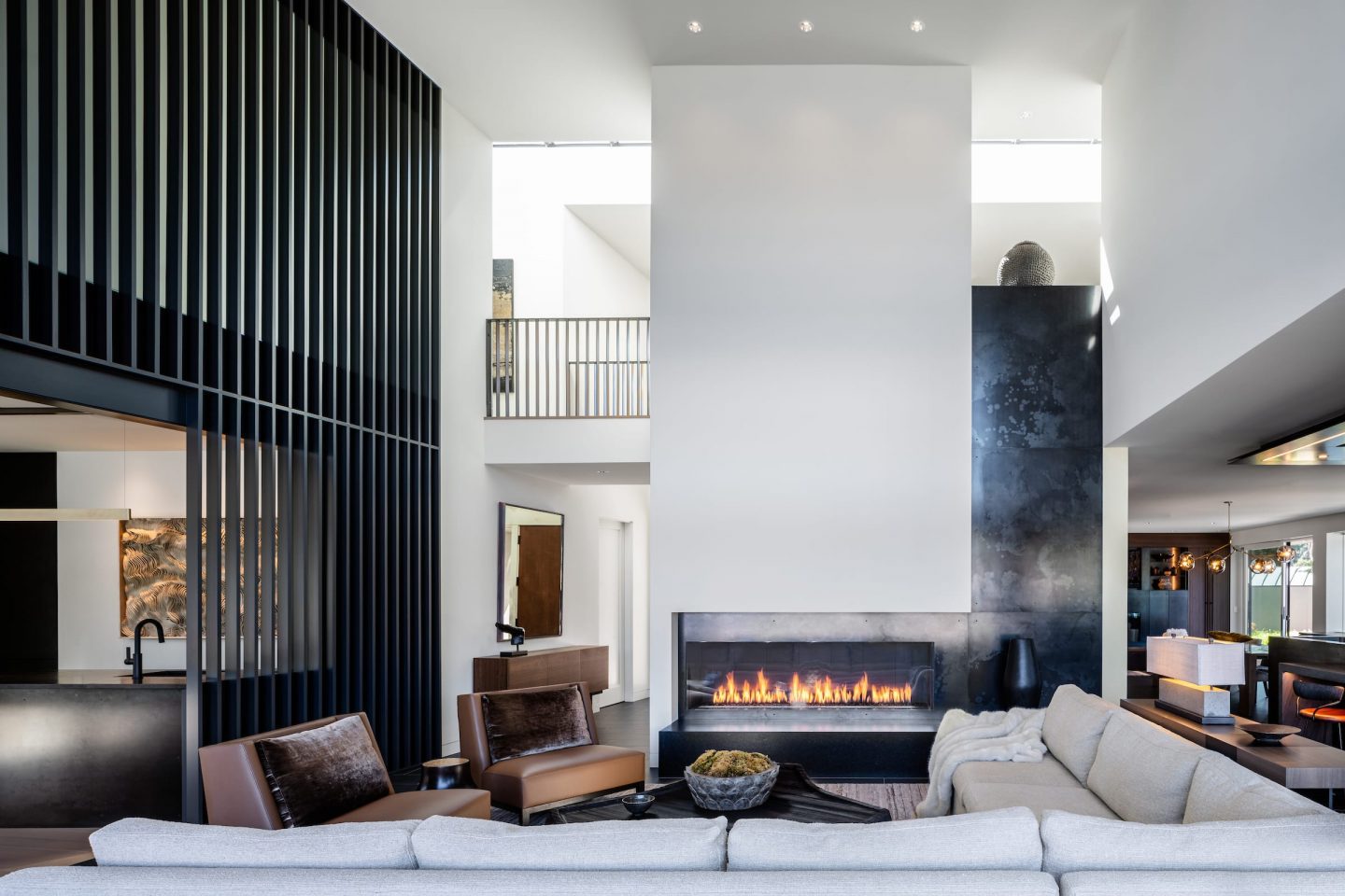 Lake House slideshow image