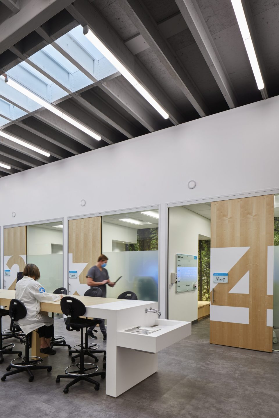 Zoom+Care | Super slideshow image