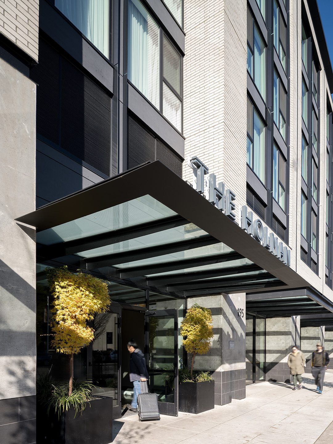 Holman Riverfront Hotel slideshow image