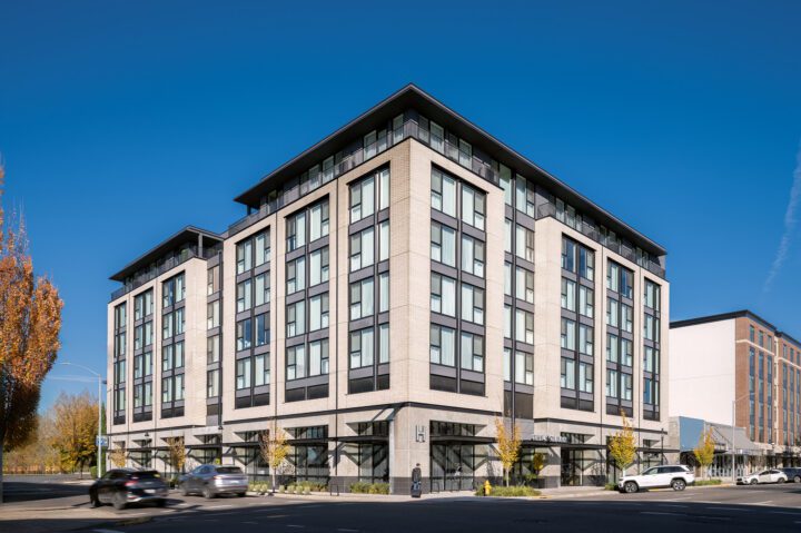 Holman Riverfront Hotel featured image