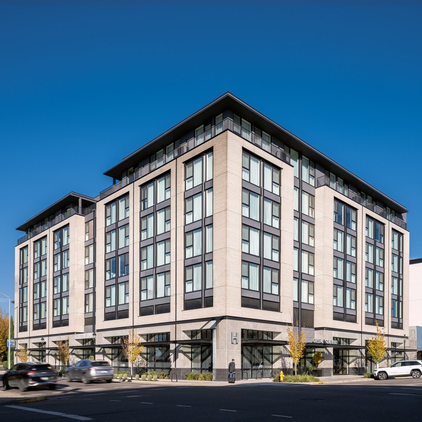 Holman Riverfront Hotel featured image